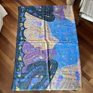 Vintage Fun Shawl